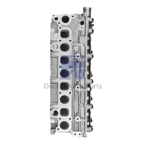 4 Hyundai D4CB cylinder head