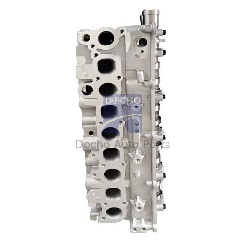 4 Hyundai D4CB cylinder head